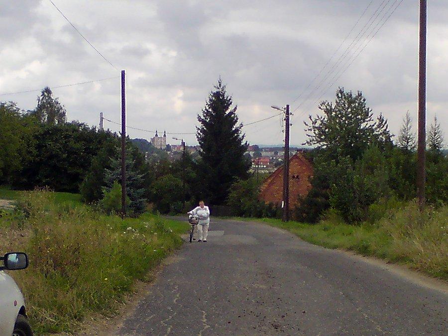 Wójcice - w tle Otmuchów