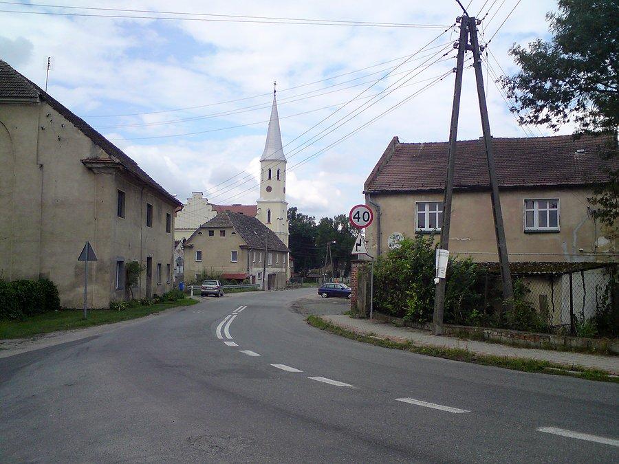 Kościół w Sarbach