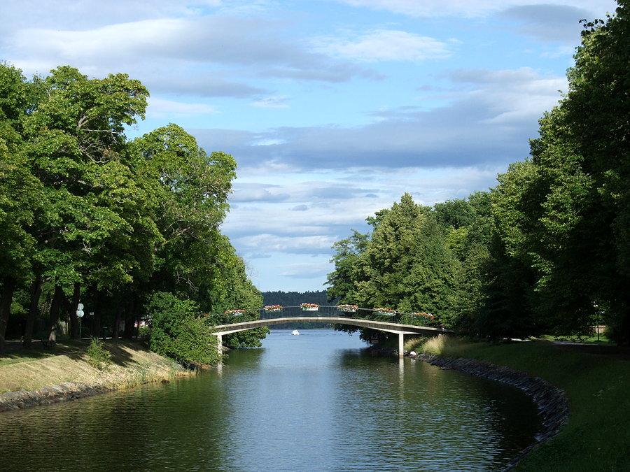 Mostek Lilla Sjötullsbron łączący wyspę Djurgården ze stałym lądem, Sztokholm