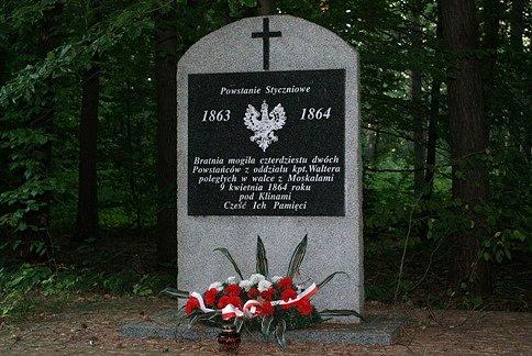 Mogiła 42 powstańców