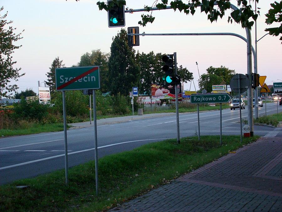 Koniec Szczecina w kierunku na Kołbaskowo