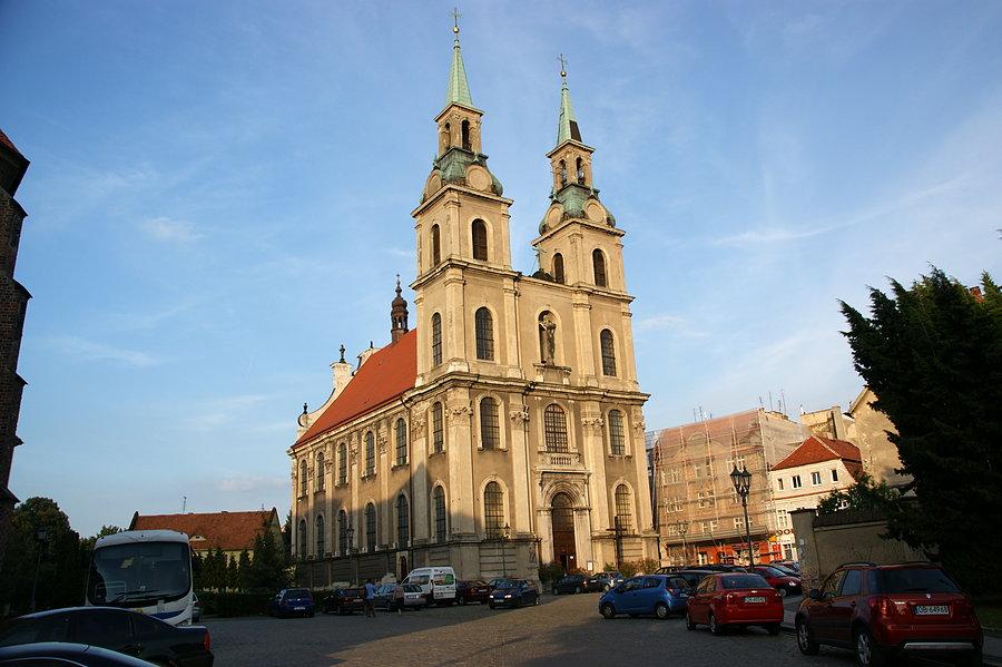 Kościół Podwyższenia Krzyża Świętego w Brzegu