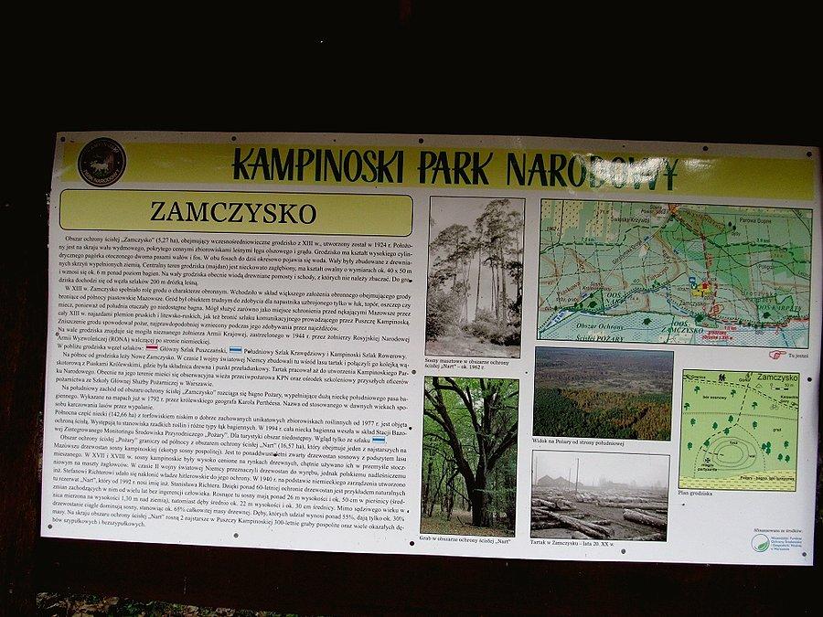 Tablica informacyjna przy Grodzisku Zamczysko