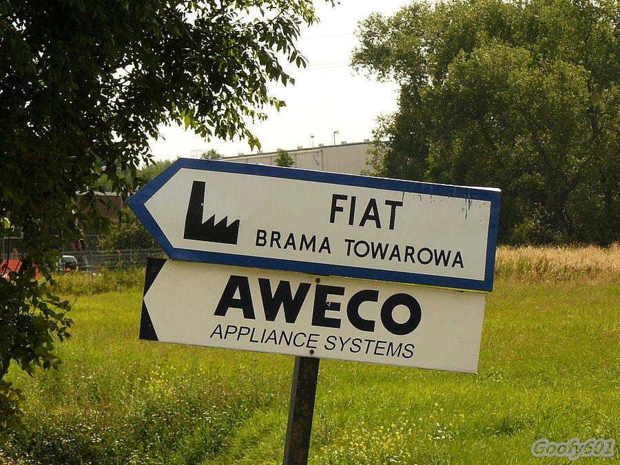 Do Fiata w lewo :)