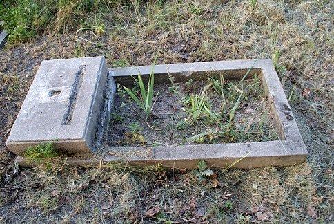 Grób