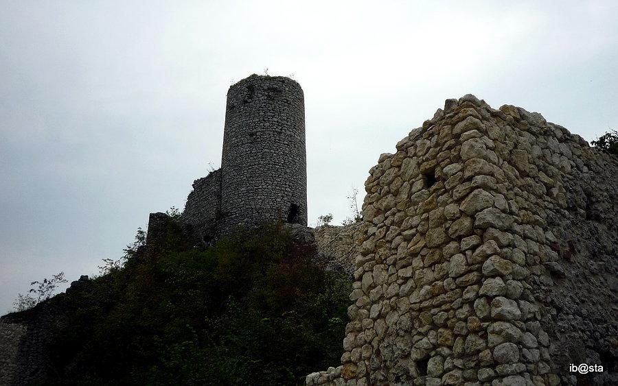 Smoleń - zamek górny