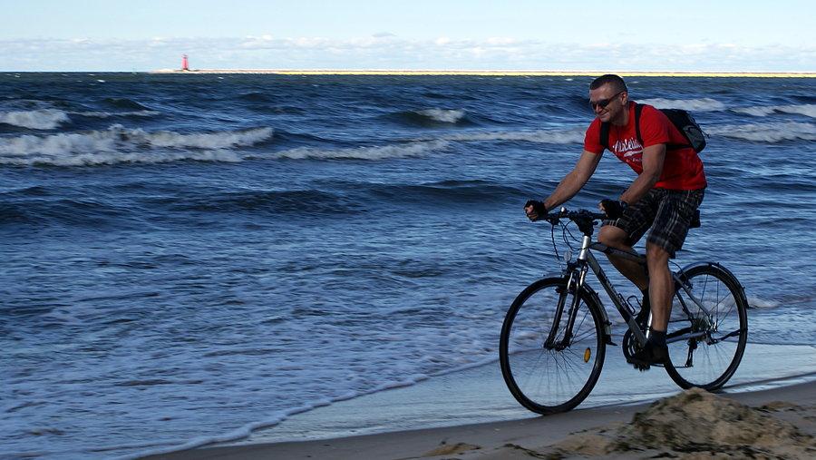 Na plaży, na plaży fajnie jest
