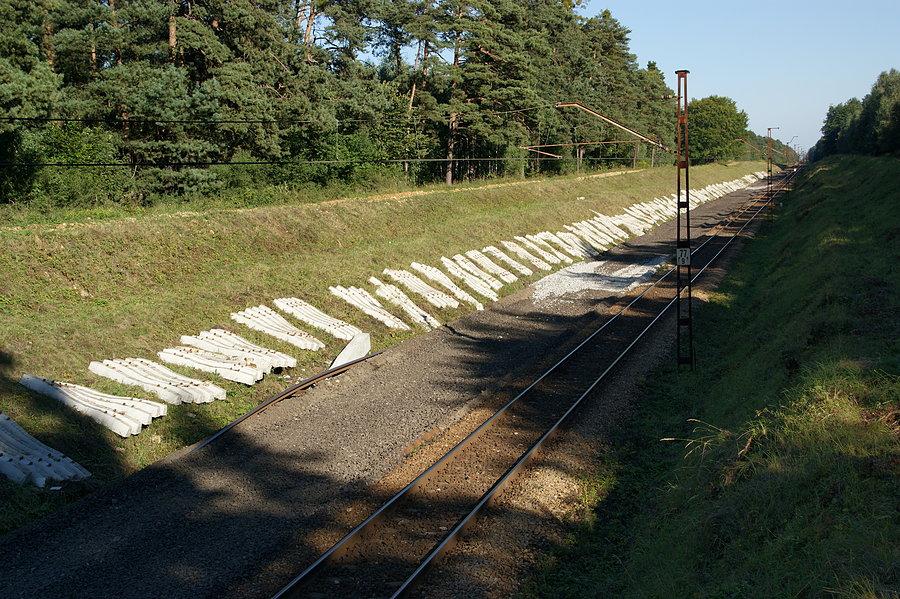 Rewitalizacja linii kolejowej nr 132 niedaleko Szymiszowa