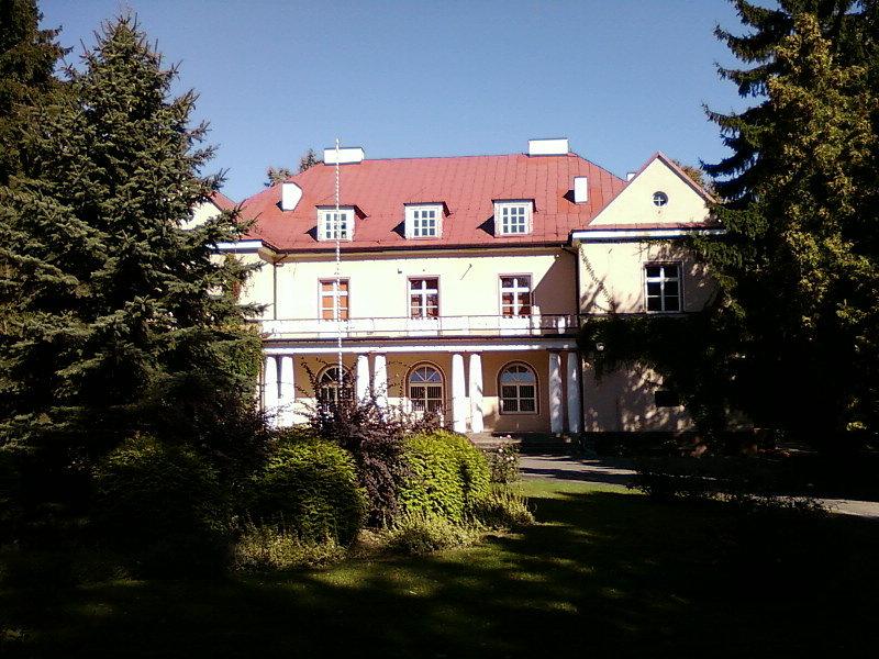 Dwóer w Czarnocinie