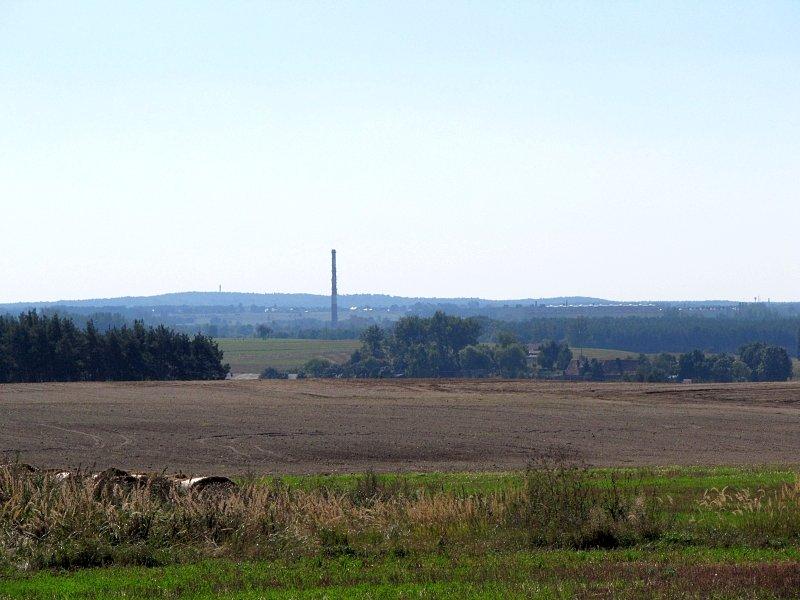Widok na Dziewiczą Górę z okolic wsi Starczabowo (ok.15km.)