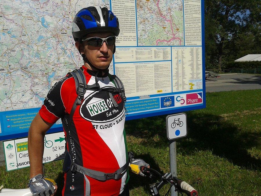Jaworze Główne - koniec niebieskiego szlaku z Ustronia