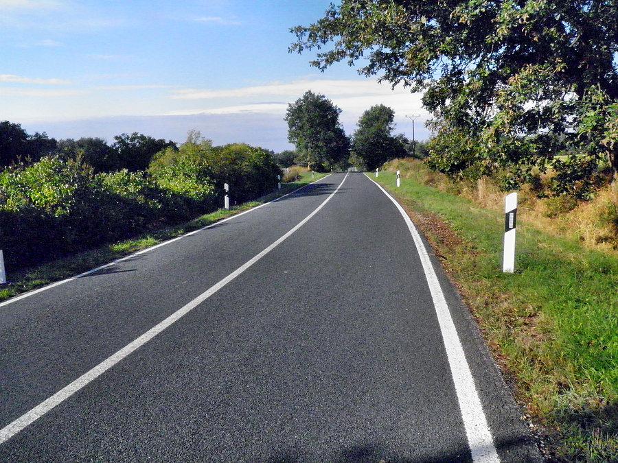 Świetna droga dla rowerzystów - od Pampow do Mewegen prawie bez aut