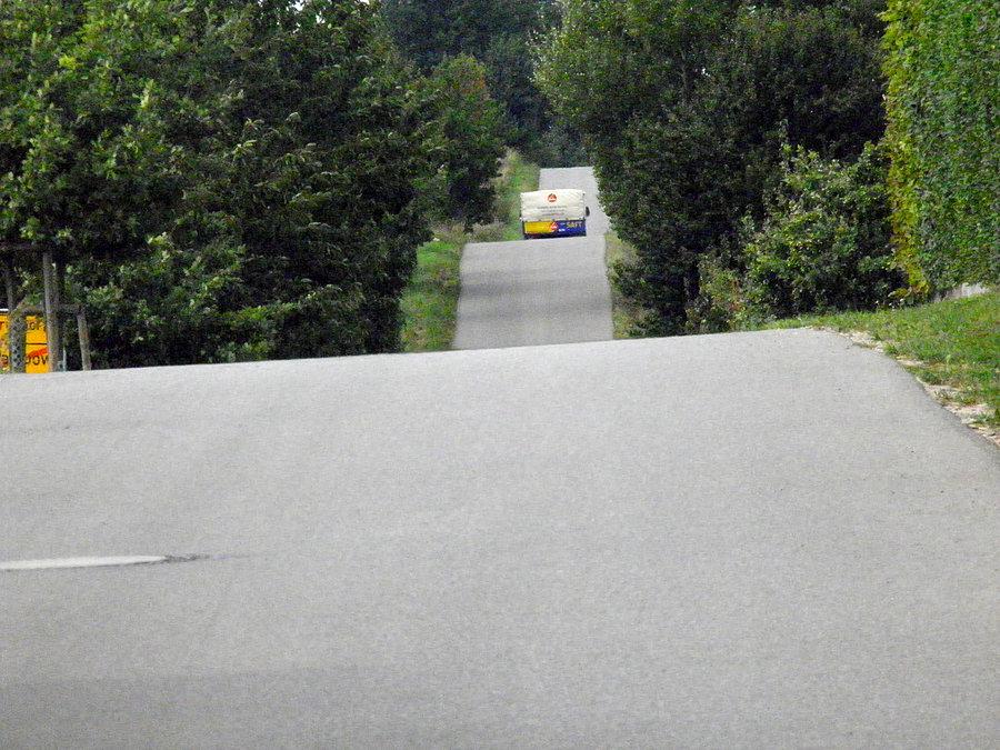 Pofałdowana droga od Grünhof do Pampow miłe 4500 metrów