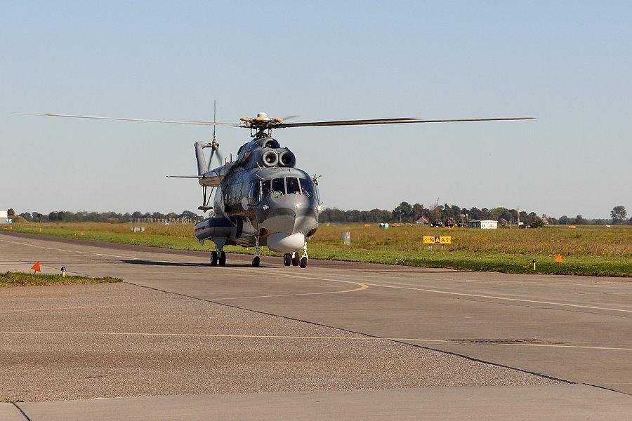 Helikoptery szykują się do odlotu