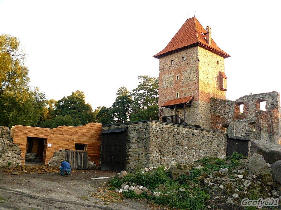 Zamek w Chudowie - rozbudowa