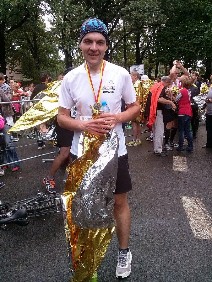 Tomek na maratonie wrocławskim - na mecie :-)