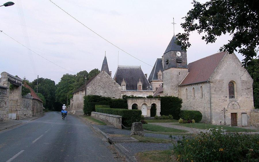Kościółek w Neufvy sur Aronde