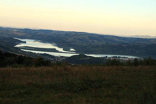 Jezioro Rożnowskie