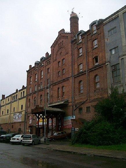 Stary browar- skąpany w deszczu