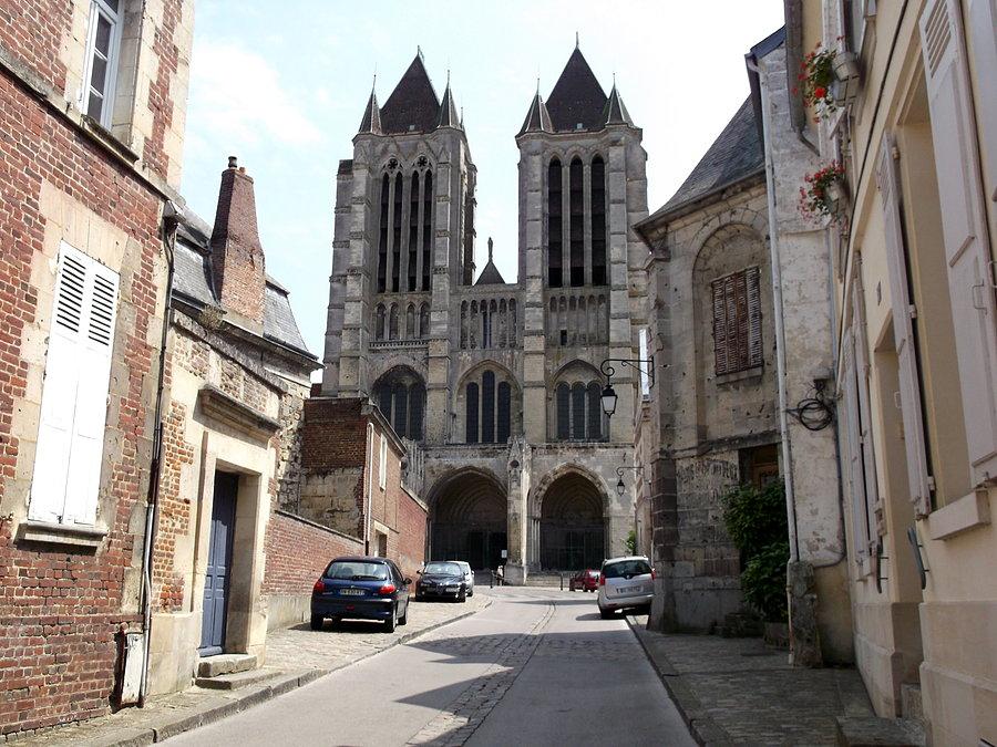 Katedra Notre-Dame w Noyon