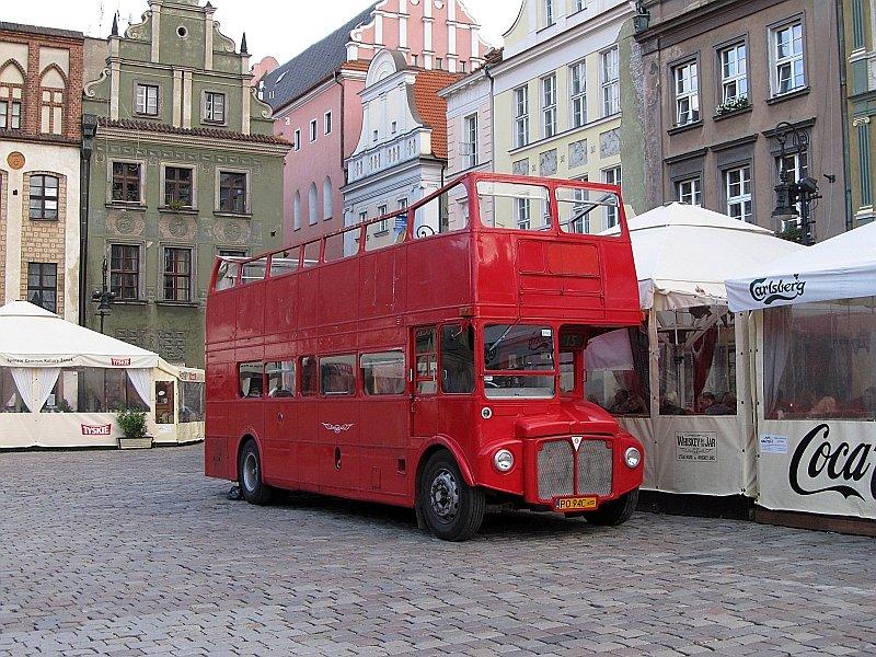 Londyński bus w Poznaiu