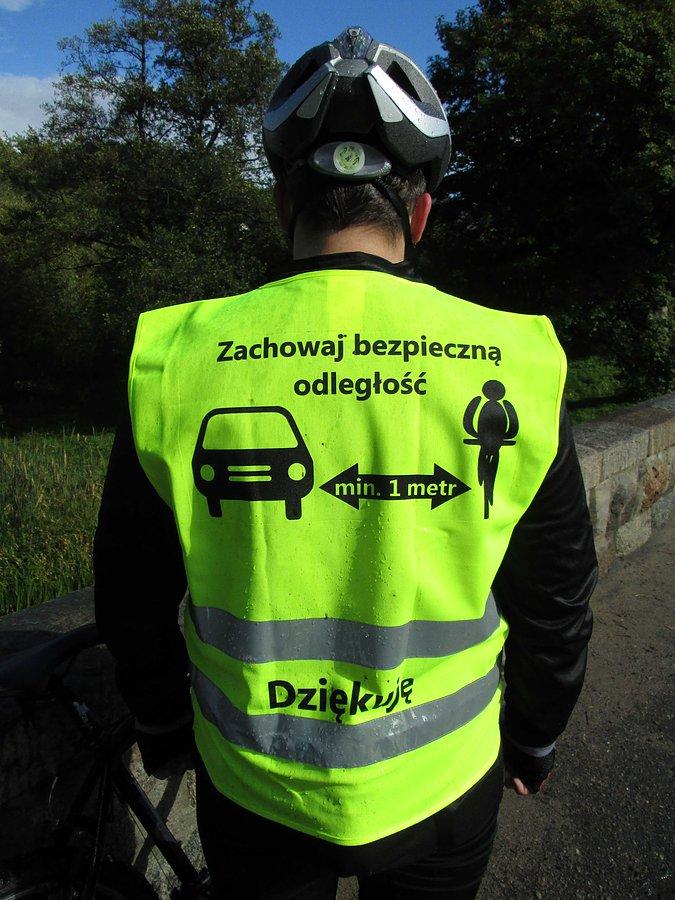 Zachowaj odległość!