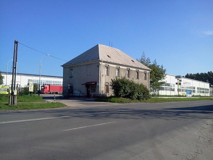 Miejsce po dawnym dworze w Górnej Suchej