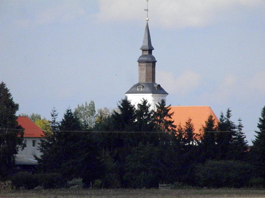 Kościół w Rothenklempenow - aktualnie w trakcie remontu