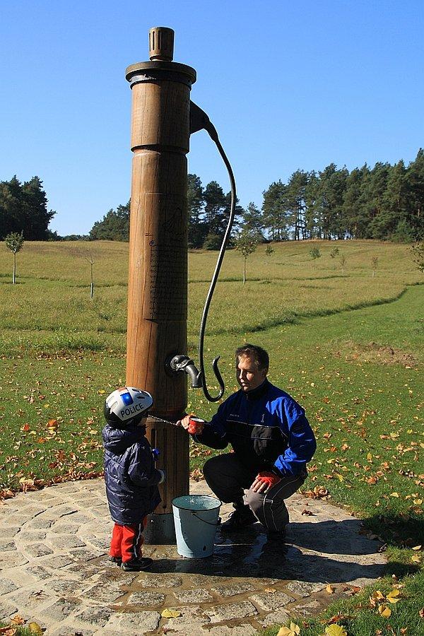 Pompa z pitną wodą