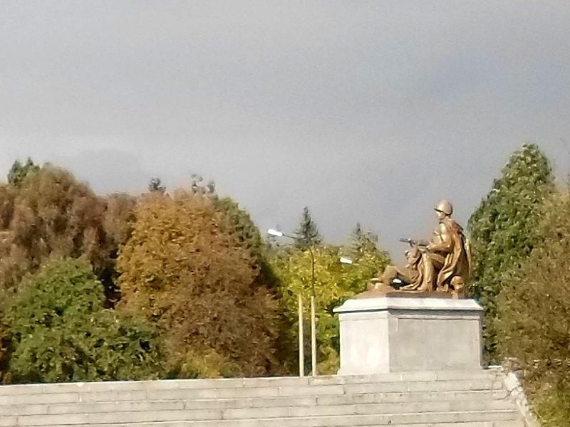 Памятник советскому солдату