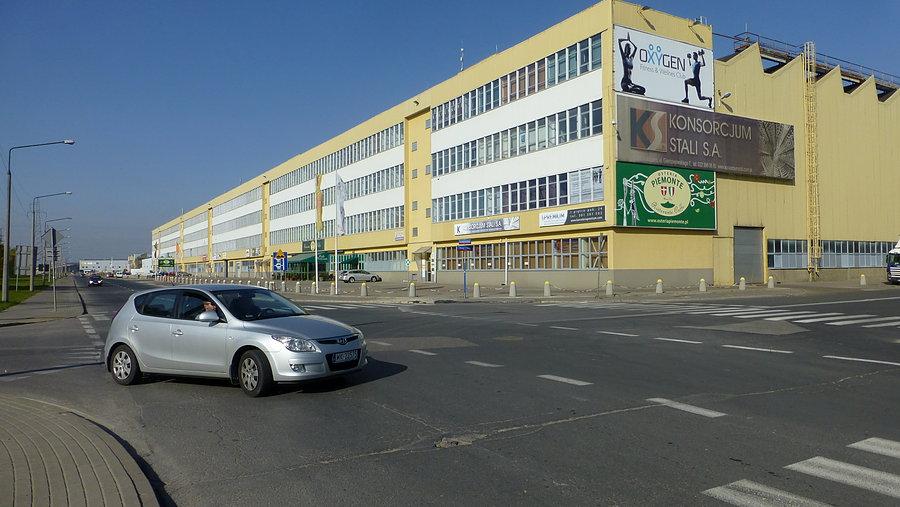 ZPC Ursus. Skrzyżowanie ul. K. Gierdziejewskiego i Posagu 7 Panien