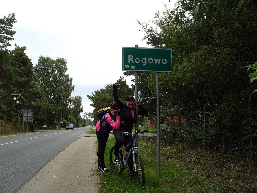 Rogowo i małe zwiedzanie tego miasteczka przybytku