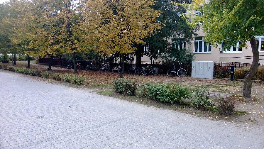 SP 4 Swarzędz edukuje jazde na dwóch kołkach