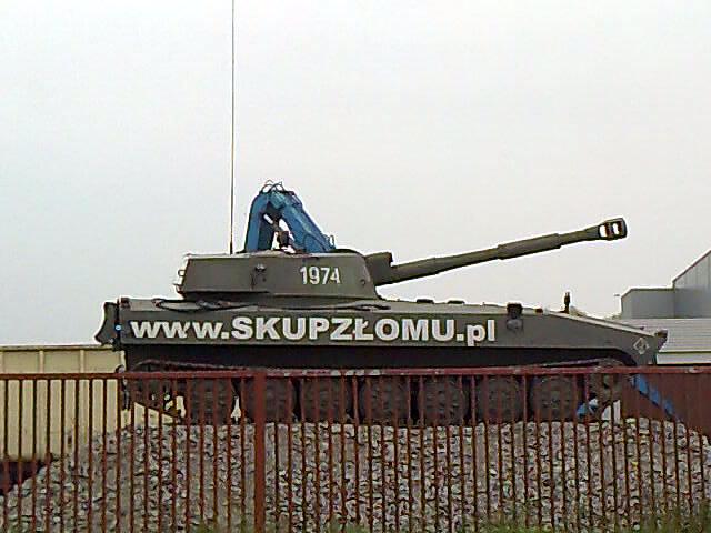 Działo samobieżne 2S1 Goździk