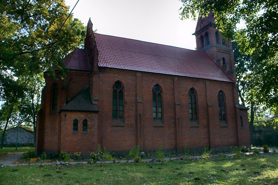Kościół pw. Stanisława Kostki w Darżu