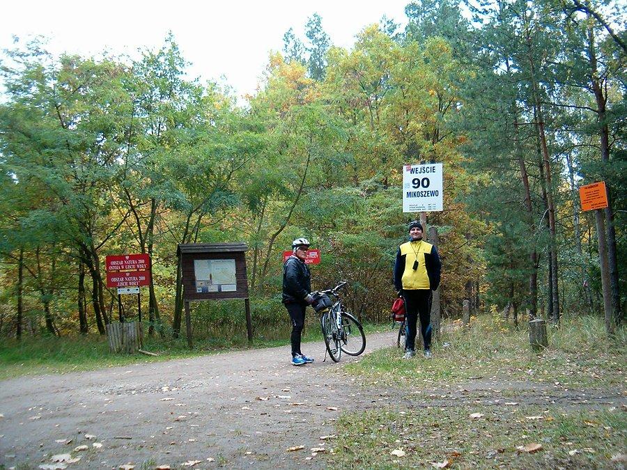 13-10-2013. Niedzielna rowerówka. Wspólne zdjęcie z Markiem, przed wejściem na plaże w Mikoszewie