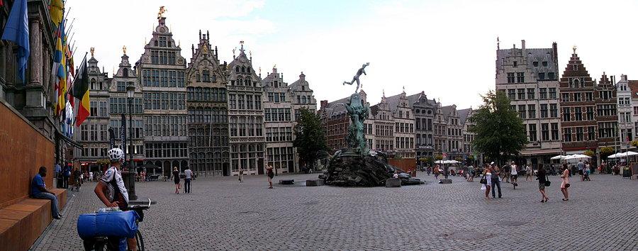 Starówka w Antwerpii