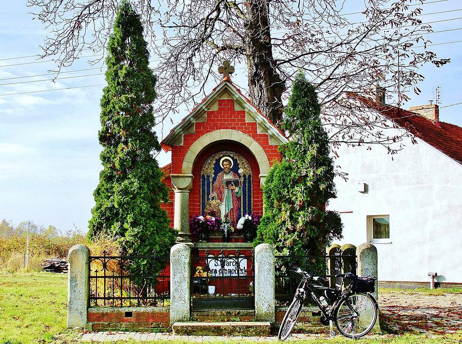 Przydrożna kapliczka - Kociewie
