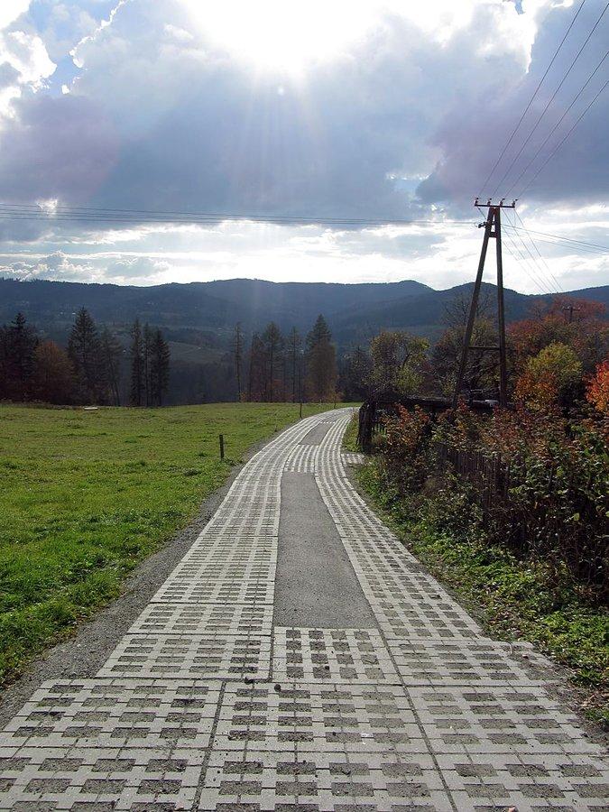 W dół znacznie lżej