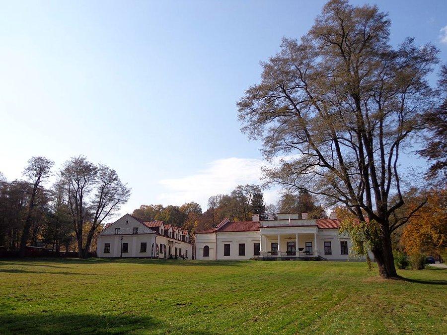Dwór Paderewskiego