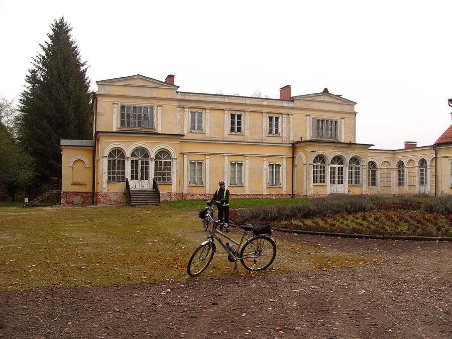 Pałac Sierakowskich w Waplewie Wielkim
