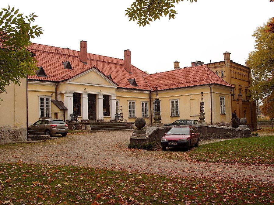 Pałac Sierakowskich w Waplewie Wielkim