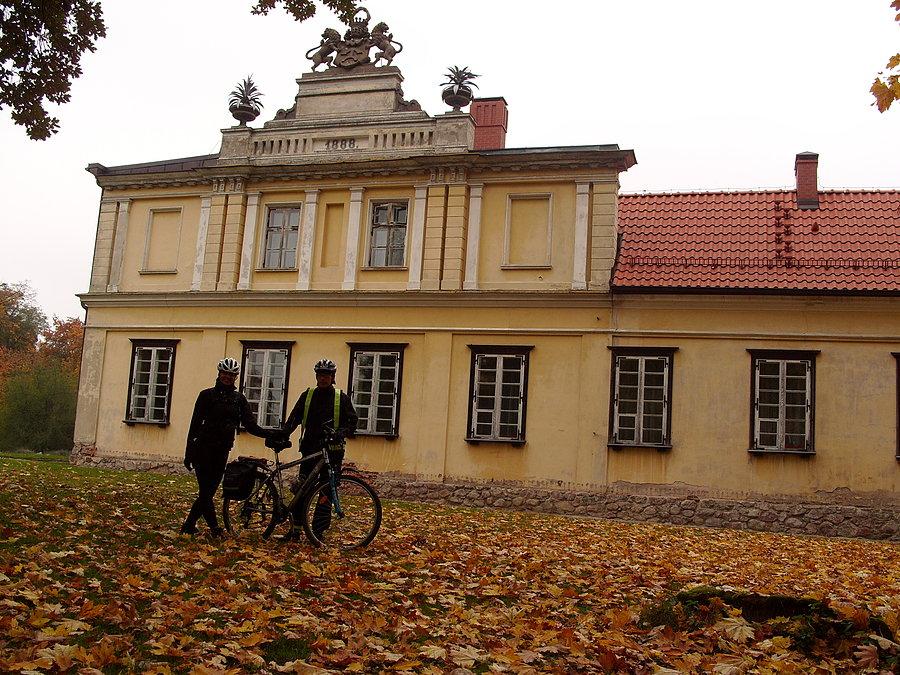 Pałac Sierakowskich w Waplewie Wielkim