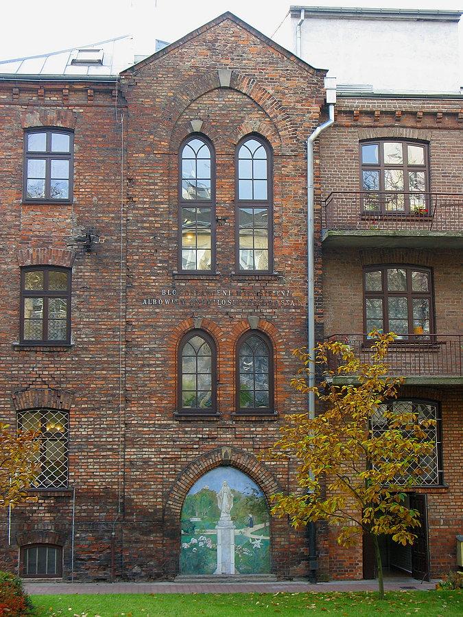 Przytułek św. Salezego od strony ogrodu