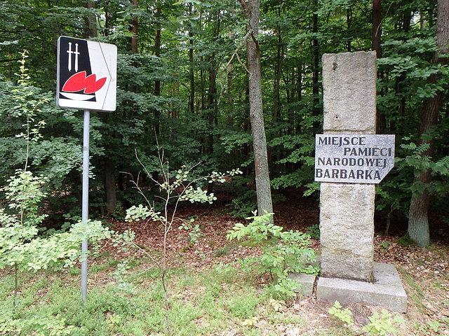 Pomnik ku czci pomordowanych Polaków przez Schelbstschutz