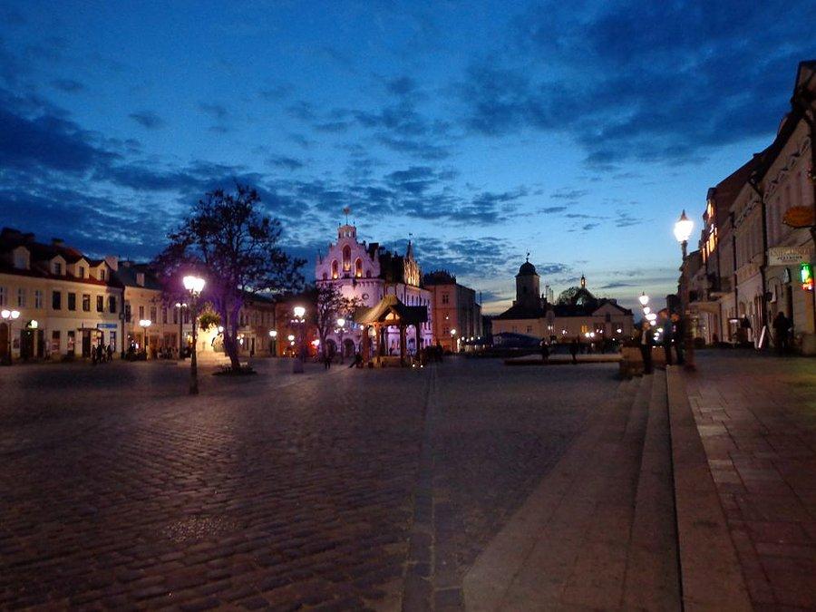 Rzeszów..Ratusz..Rynek