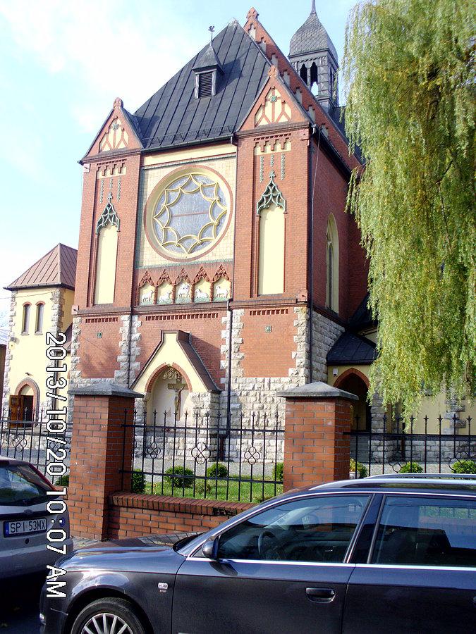 Brzeziny Śląskie – kościół pod wezwaniem Najświętszego Serca Pana Jezusa od strony absydy