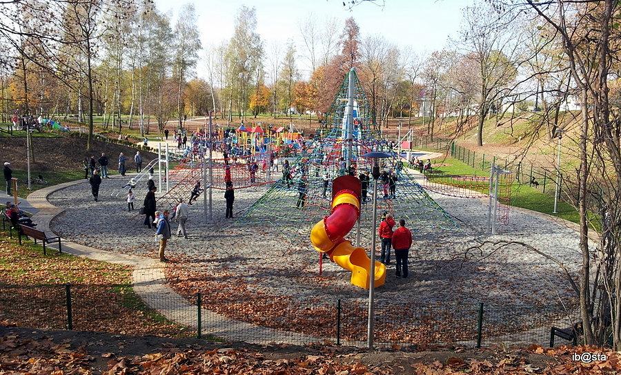Strefa Aktywności Rodzinnej - park na Warpiu