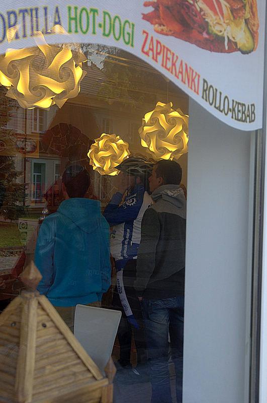 ...kebab w cienkim cieście po nocach mi się śni