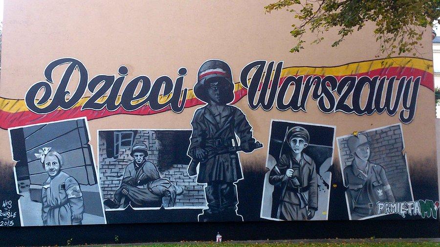 Mural na jednym z domow na Solcu